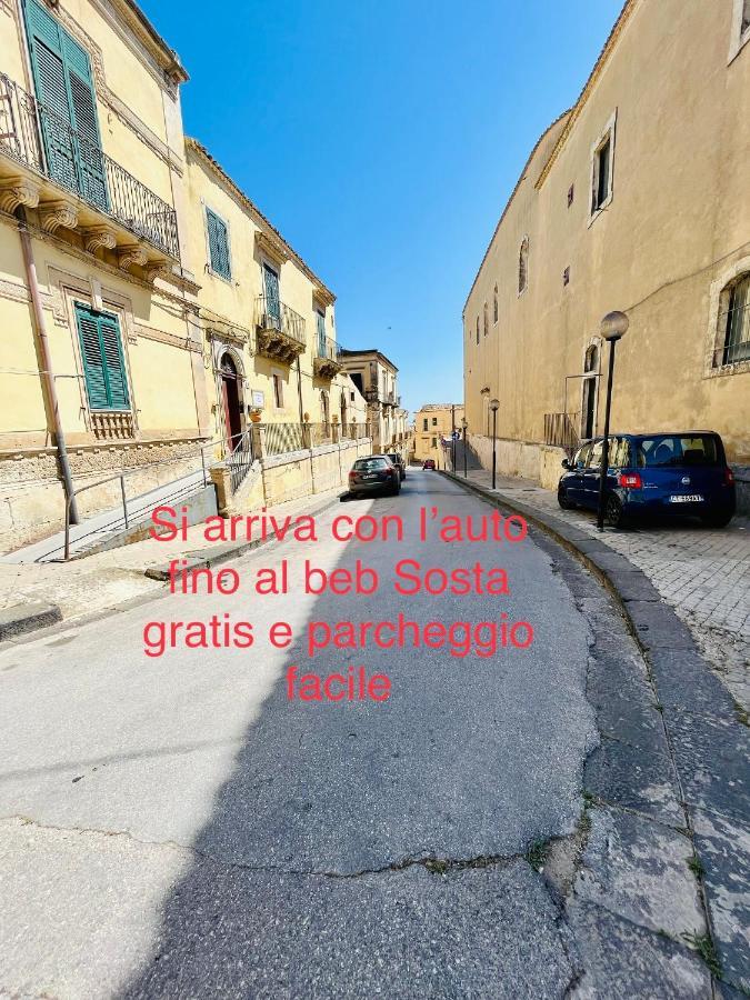 מלון נוטו La Casa Del Barocco מראה חיצוני תמונה