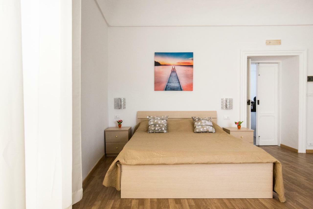 מלון נוטו La Casa Del Barocco מראה חיצוני תמונה