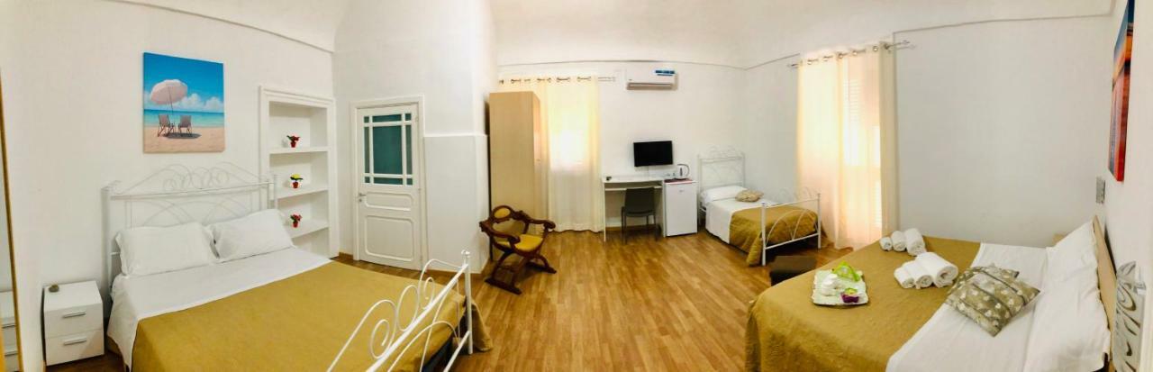 מלון נוטו La Casa Del Barocco מראה חיצוני תמונה